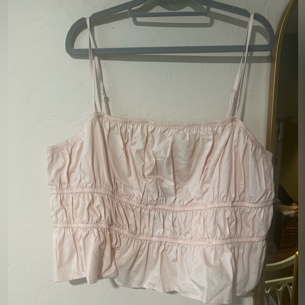Lee Pink Ruched Sleeveless Camisole Crop Top
Size 3X
